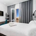 Hotel Dormos